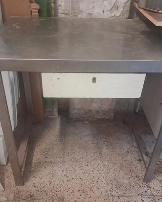 Tavolo acciao INOX