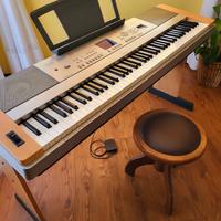 Pianola yamaha dgx 640