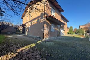 PORZIONE DI BIFAMILIARE A SAN MARTINO IN RIO