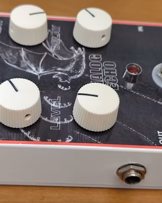 Clone analog echo x chitarra