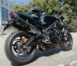 Triumph street triple 675