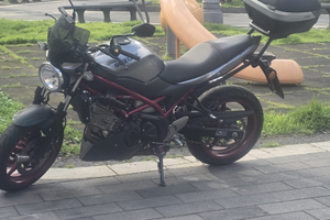 Moto Suzuki sv 650