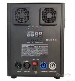 una macchina Fontana fredda 600 Watt più case