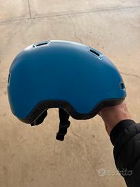 Casco bambino colore blu