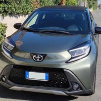 Toyota AYGO X Lounge AIR SCVT 1.0 MY22 TETTO APRIB