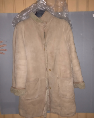 Giacconi in pelle 1 uomo 1 donna