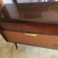 Mobile radio giradischi