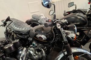 Kawasaki W 800 Modello 2025 in promozione