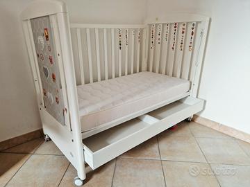 Lettino materasso piumini e completo letto