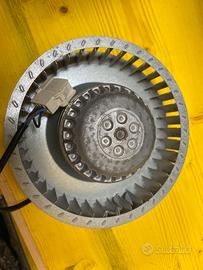 Numerosi ricambi per asciugatrice AEG