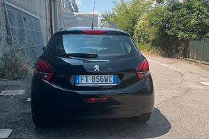 Peugeot 208 - 2019