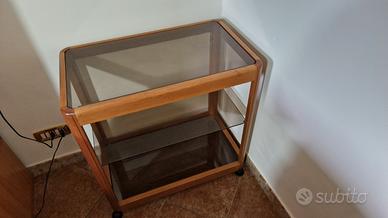 Carrello porta bottiglie di liquori sala da pranzo