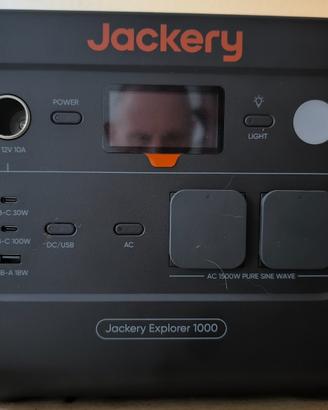 Jackery generatore solare 1000 v2