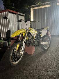 Suzuki rm 125 targata