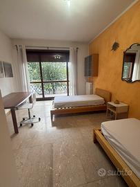 3 STANZE IN APPARTAMENTO 165MQ