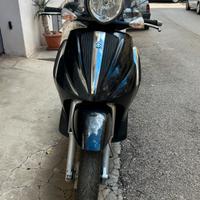 Beverly 260 ie