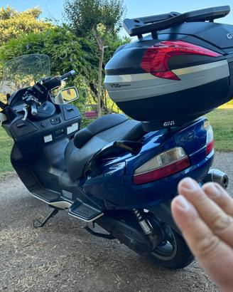 Suzuki Burgman 650 Executive