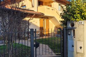 Appartamento in complesso trifamiliare