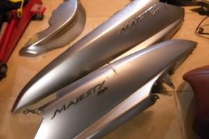 Ricambi majesty 400 anno 2025