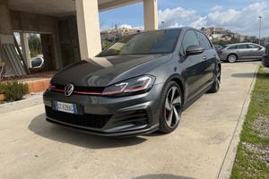 Volkswagen Golf 2.0 TSI GTI MANUALE