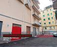 locale-commerciale-di-215-mq