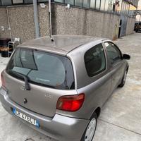 Toyota Yaris 1.3i benzina euro4