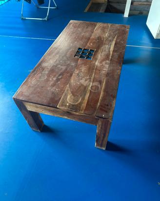 Tavolino in legno di faggio