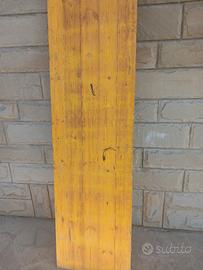 Pannelli gialli da muratura