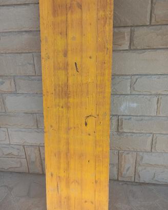 Pannelli gialli da muratura