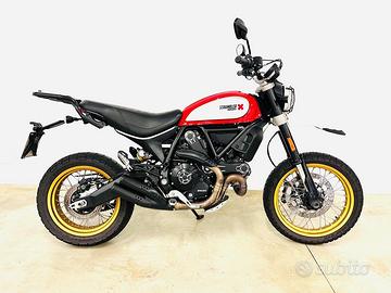 Ducati Scrambler 800 Desert Sled Red