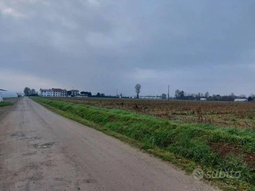 Immobile in asta di 66007 m² a Pagazzano - Vista 2