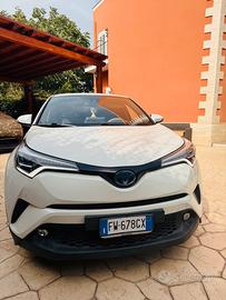 Toyota CHR 1.8 Hybrid  - lounge