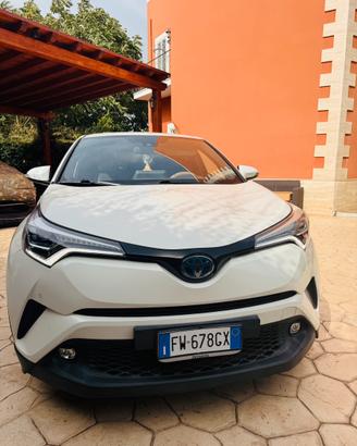 Toyota CHR 1.8 Hybrid  - lounge