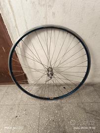 2 cerchi per bicicletta Ambrosio