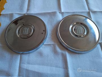 Coppe ruota Fiat d'epoca conservate.