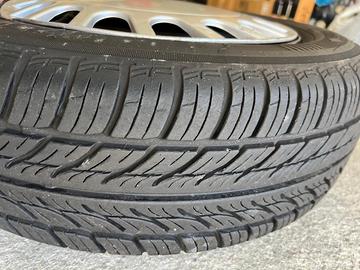 4 Gomme Cerchi Copricerchi MINI ONE 175/65R15 84T