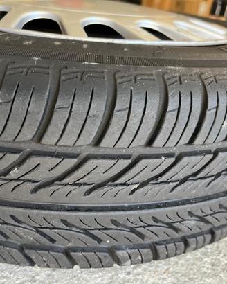 4 Gomme Cerchi Copricerchi MINI ONE 175/65R15 84T