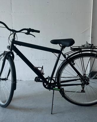 Bicicletta - praticamente nuova
