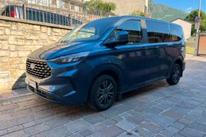 Ford tourneo custom awd