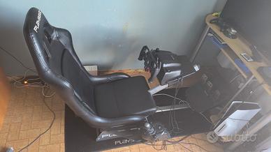 Postazione Racing completa con Logitech G29 modifi