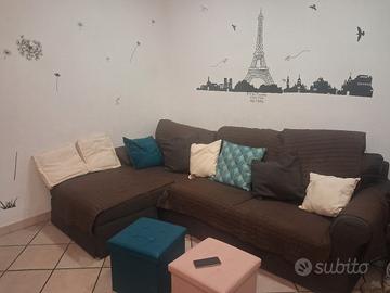 Divano angolare con chaise longue a sin.