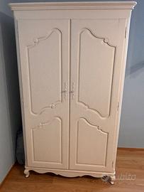 Armadio bianco