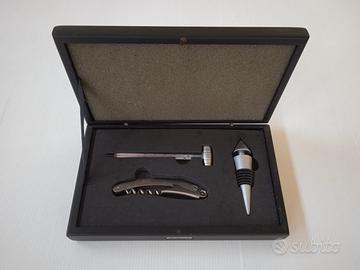 Cofanetto "Linea Bar" con set enologico