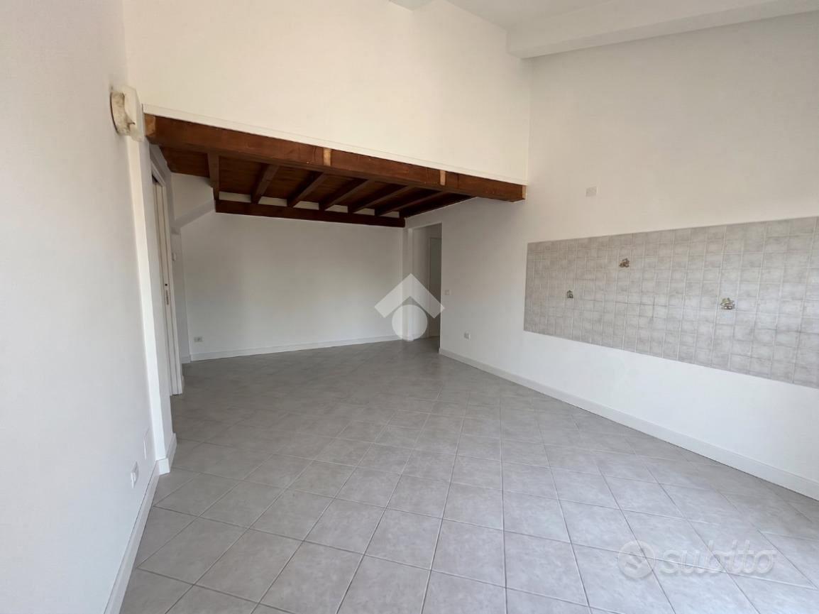 Appartamento – Trezzo sull'Adda, Baracche - Altro