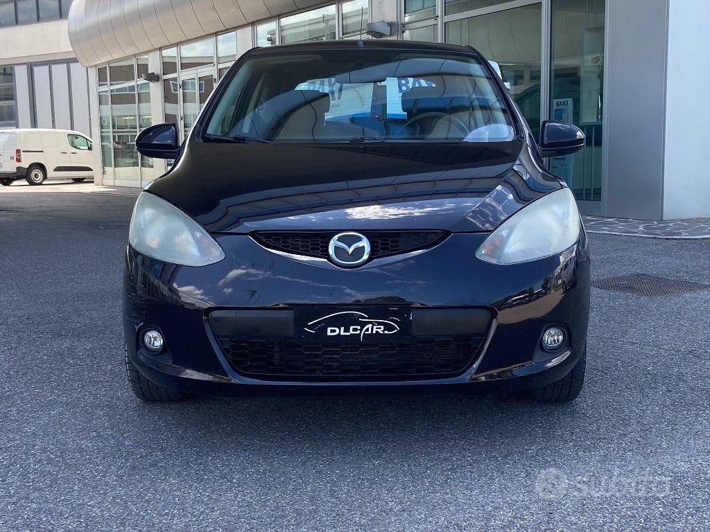 Mazda 2 2008 photo 4