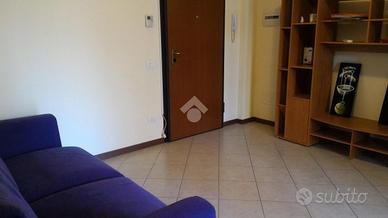 2 LOCALI A MILANO
