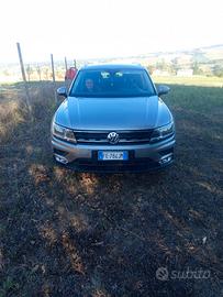 Volkswagen Tiguan 1.6 TDI business 115 CV 