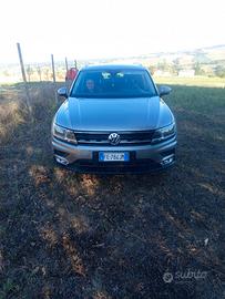 Volkswagen Tiguan 1.6 TDI business 115 CV 