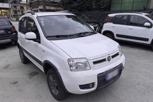 Fiat Panda 1.3 MJT 16V DPF 4x4 Climbing