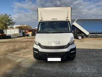 Iveco daily 35c15 box e sponda caricatrice